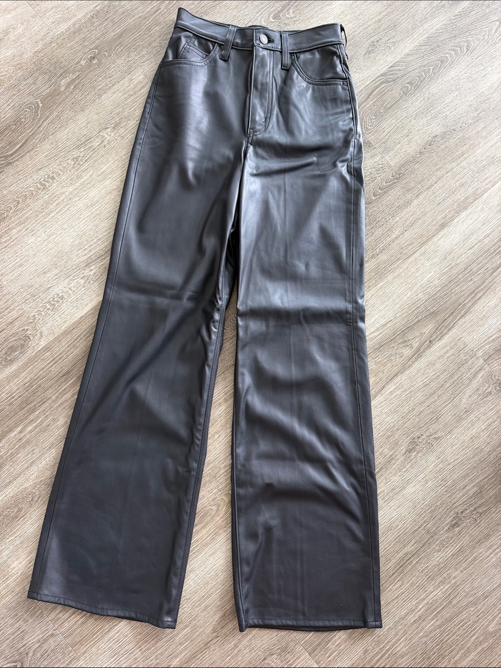 Levi’s 70s high waisted flare bootcut faux leather pants black 25 XS